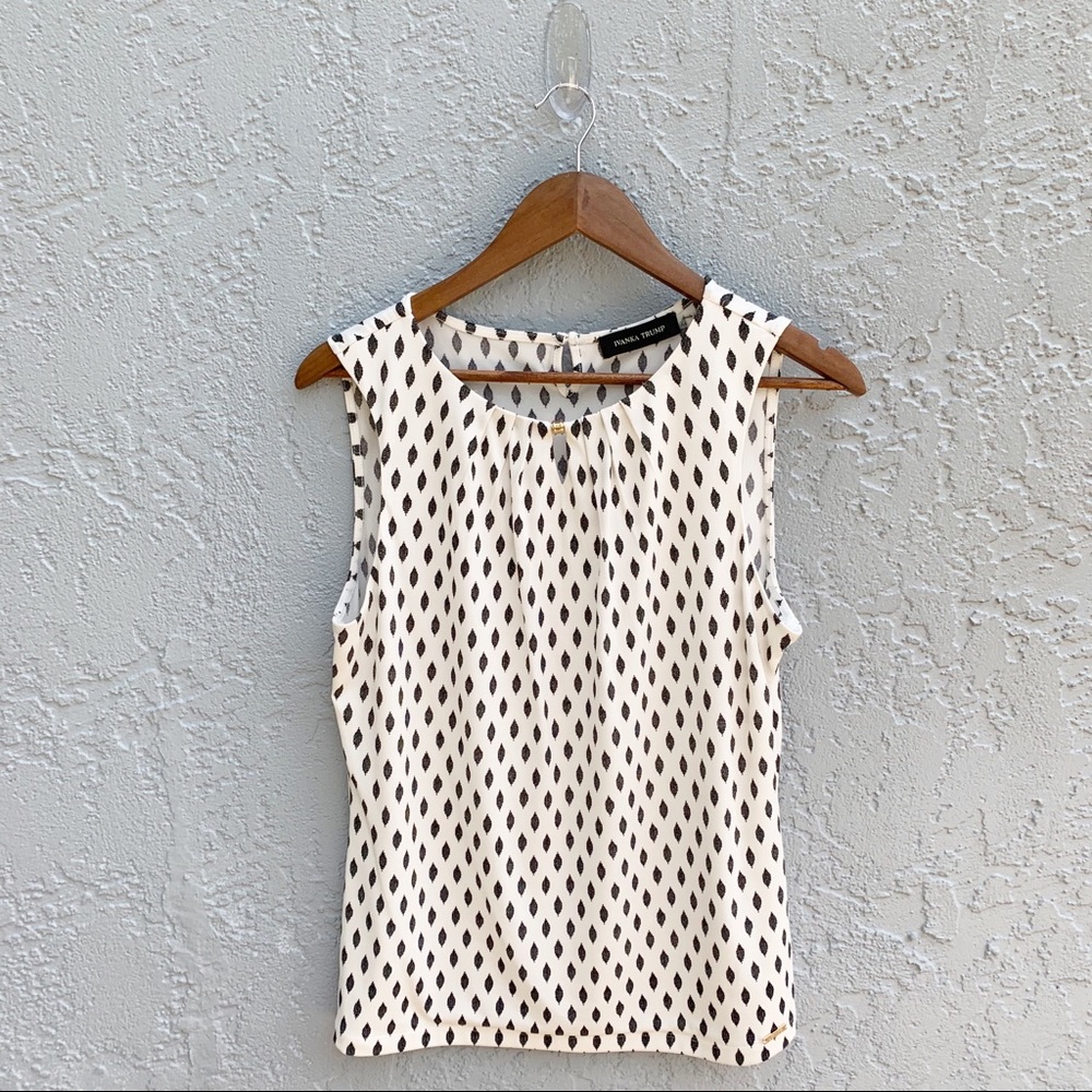 Ivanka Trump Women’s Sleeveless Blouse Size M
